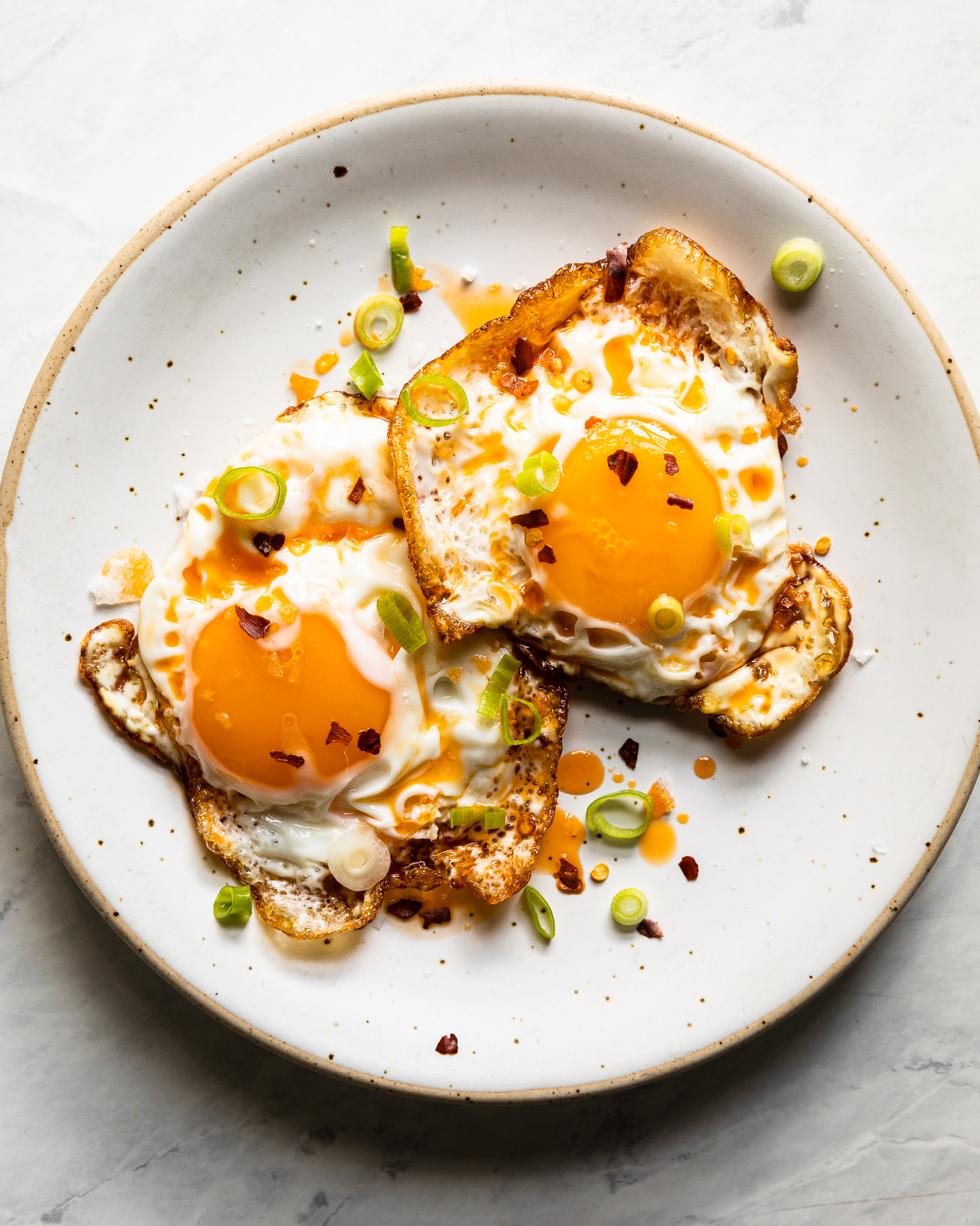 How to Fry Eggs